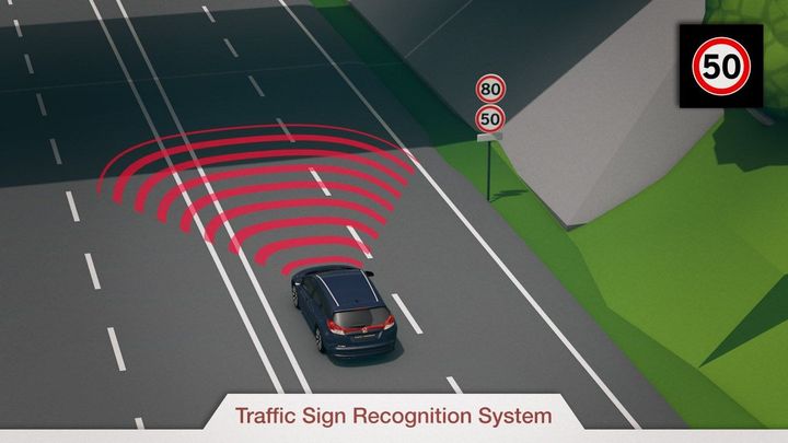 Povinné nouzové brzdění a další: Evropský parlament kývl na rozšíření autovýbavy