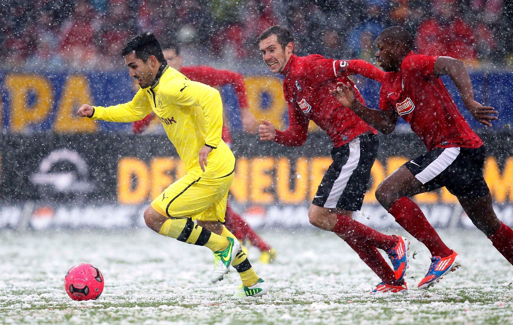 Německá bundesliga, sobotní zápasy 9. kola