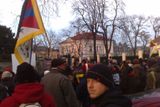 Nakonec reportéři Aktuálně.cz odhadli, že dorazilo kolem dvou stovek příznivců Tibetu.
