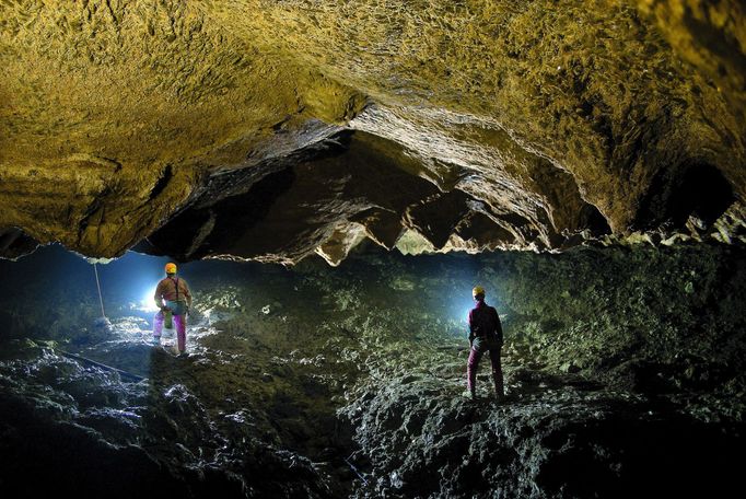 Evaporitický kras a jeskyně severních Apenin, Itálie