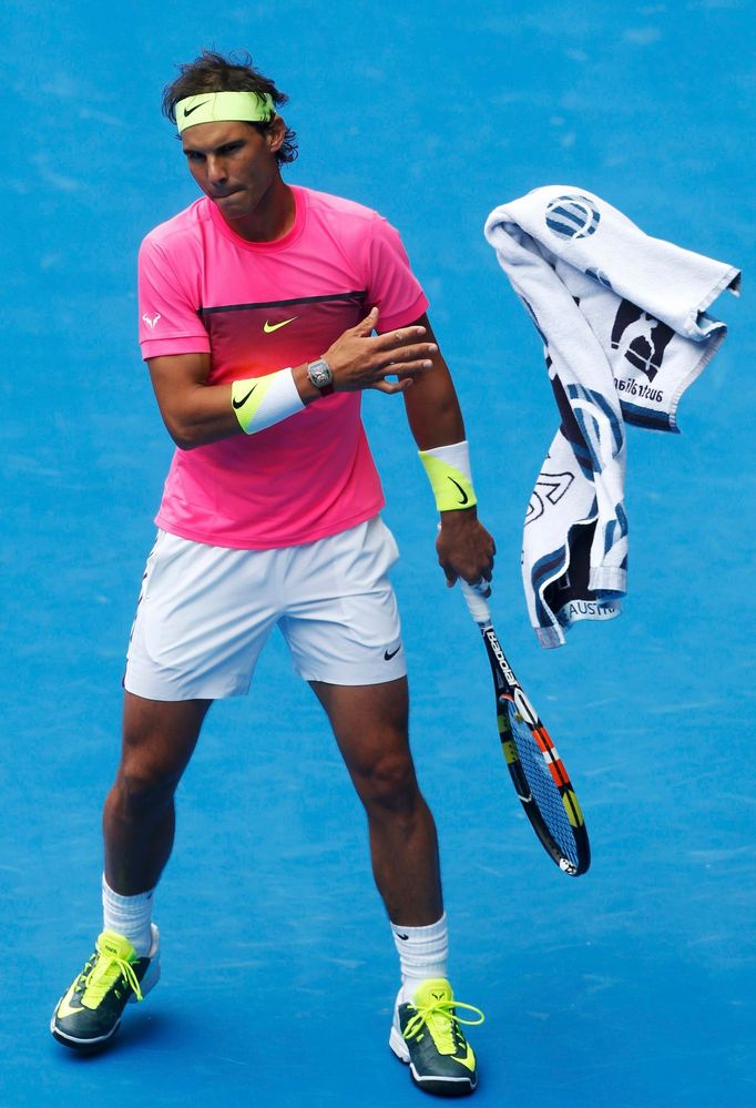 Rafael Nadal při prohraném čtvrtfinále Australian Open s Tomášem Berdychem.