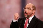 SPD chce více policistů a tvrdý postup vůči zločincům z ciziny. Schulz reaguje na prohrané volby