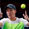 Tomáš Berdych v souboji s Kevinem Andersonem na masters v Paříži