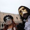 V Benátkách začal karneval