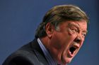 Britský ministr spravedlnosti Kenneth Clarke a jeho "důrazný" projev na sjezdu Konzervativní strany v Birminghamu.