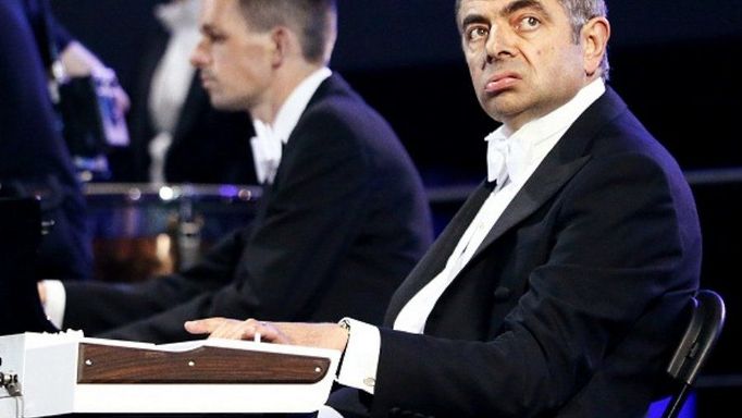 Rowan Atkinson coby Mr. Bean na zahájení LOH 2012 v Londýně.