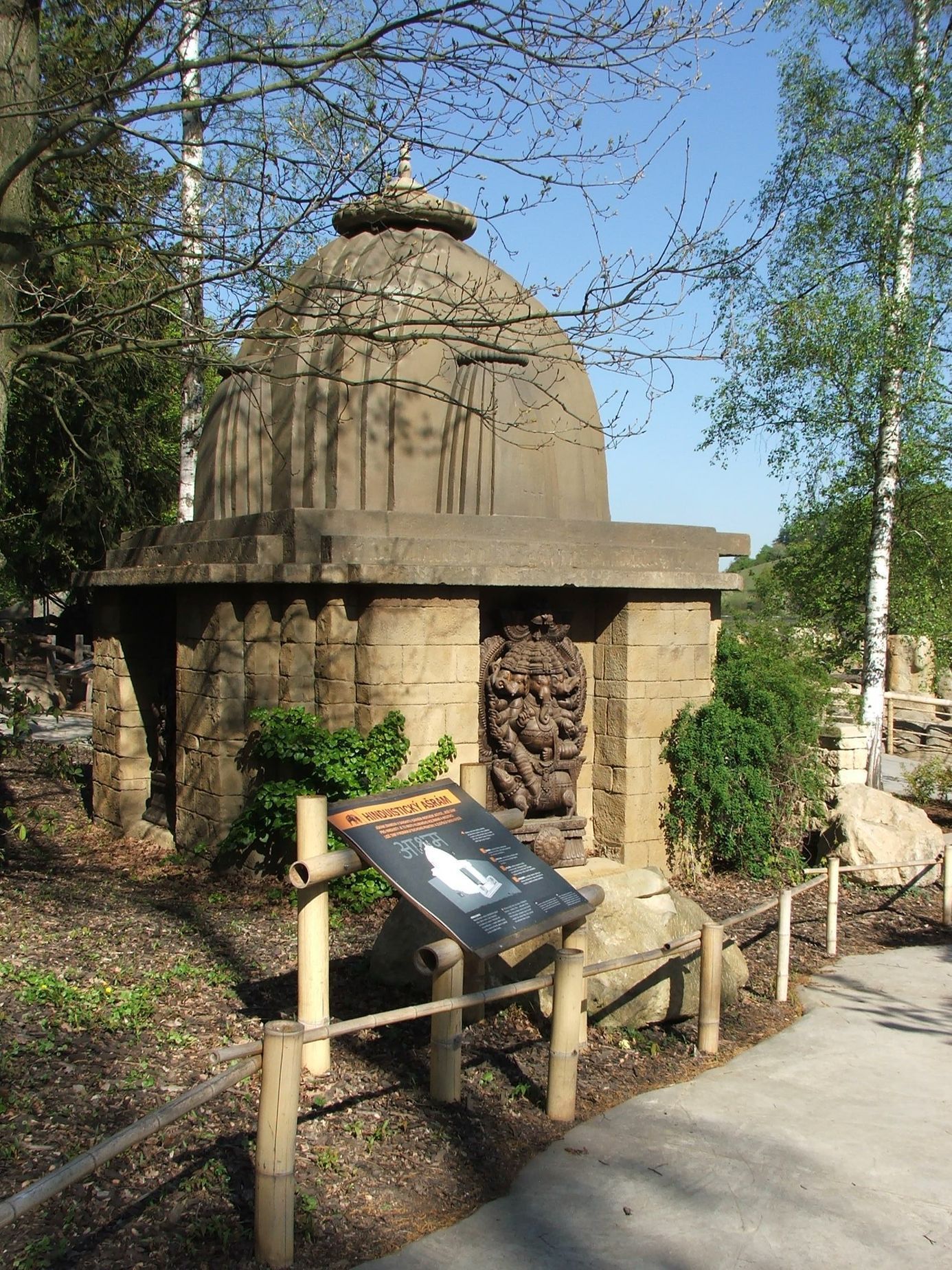 Údolí slonů - ZOO Praha