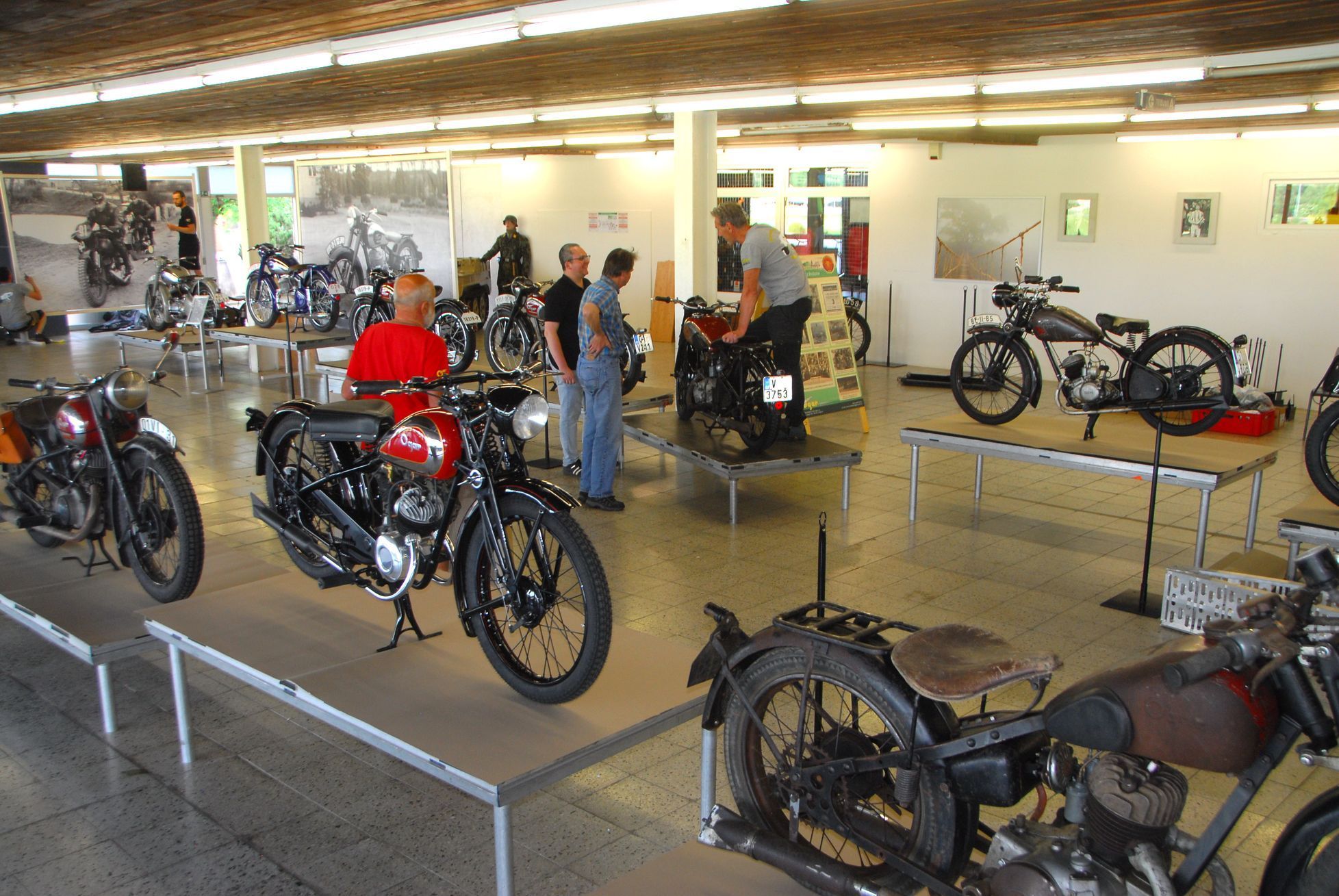 Motocykly Ogar výstava