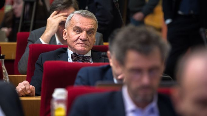 Bohuslav Svoboda z ODS chce být primátorem, poslancem i lékařem.
