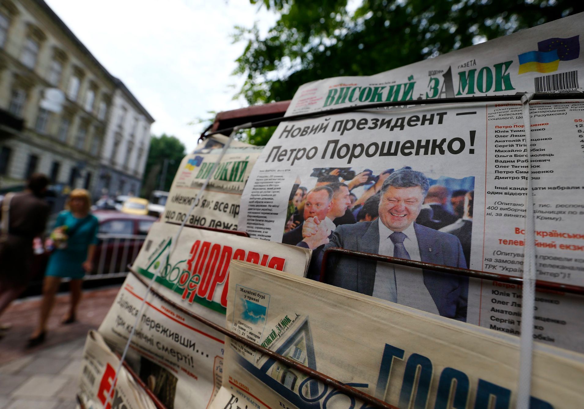Ukrajina - Lvov - volby - noviny