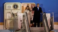 Americký prezident Donald Trump s manželkou Melanií dorazili do Říma již v pátek večer.