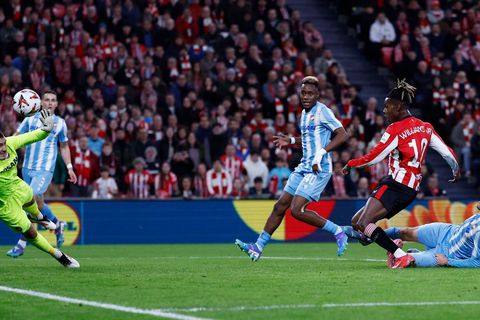 Bilbao - Plzeň 1:0. Gól domácích neplatil, s regulérní trefou přispěchal Williams