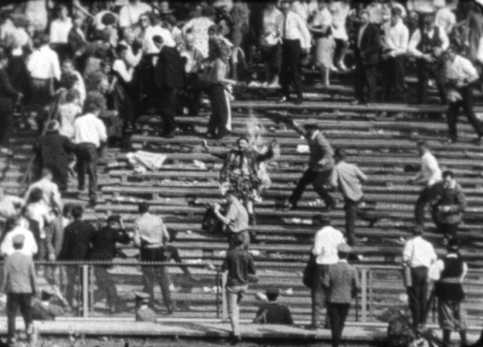 Reprofoto z chystané knihy historika Petra Blažka „Živé pochodně v sovětském bloku“, kterou v blízké době publikuje Ústav pro studium totalitních režimů.