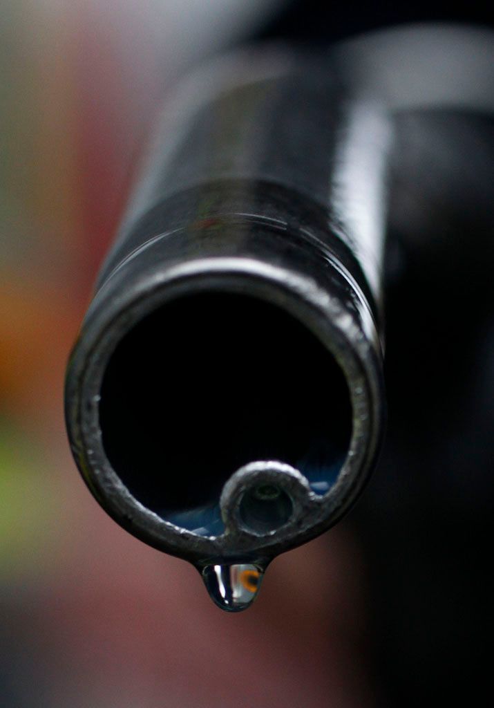 Ropa, benzin, čerpací stanice