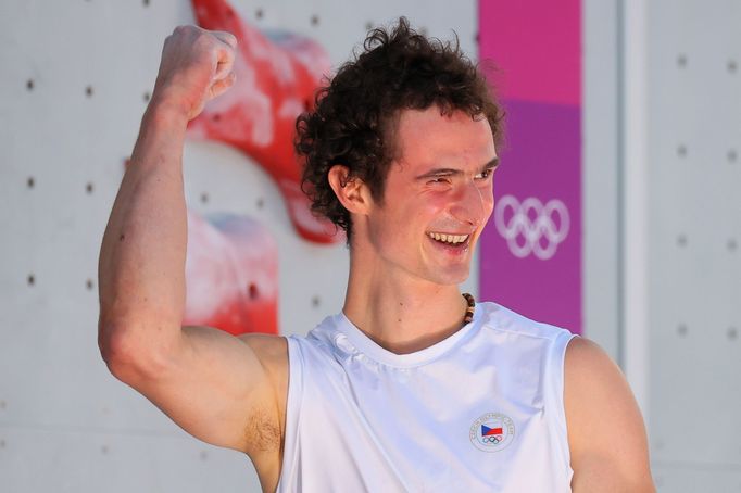 Sportovní lezec Adam Ondra ve finále na OH 2020