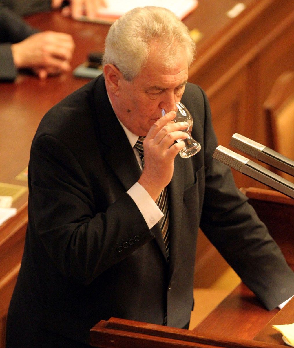 Prezident Zeman před poslanci