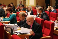 Tahanice s rozpočtem končí, Praha rozdělila investice