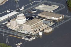 Potopa na Missouri zasáhla vypnutou jadernou elektrárnu