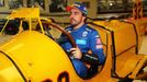 Indy 500 1911: Fernando Alonso za volantem vozu Marmon Wasp, s nímž Ray Harroun vyhrál