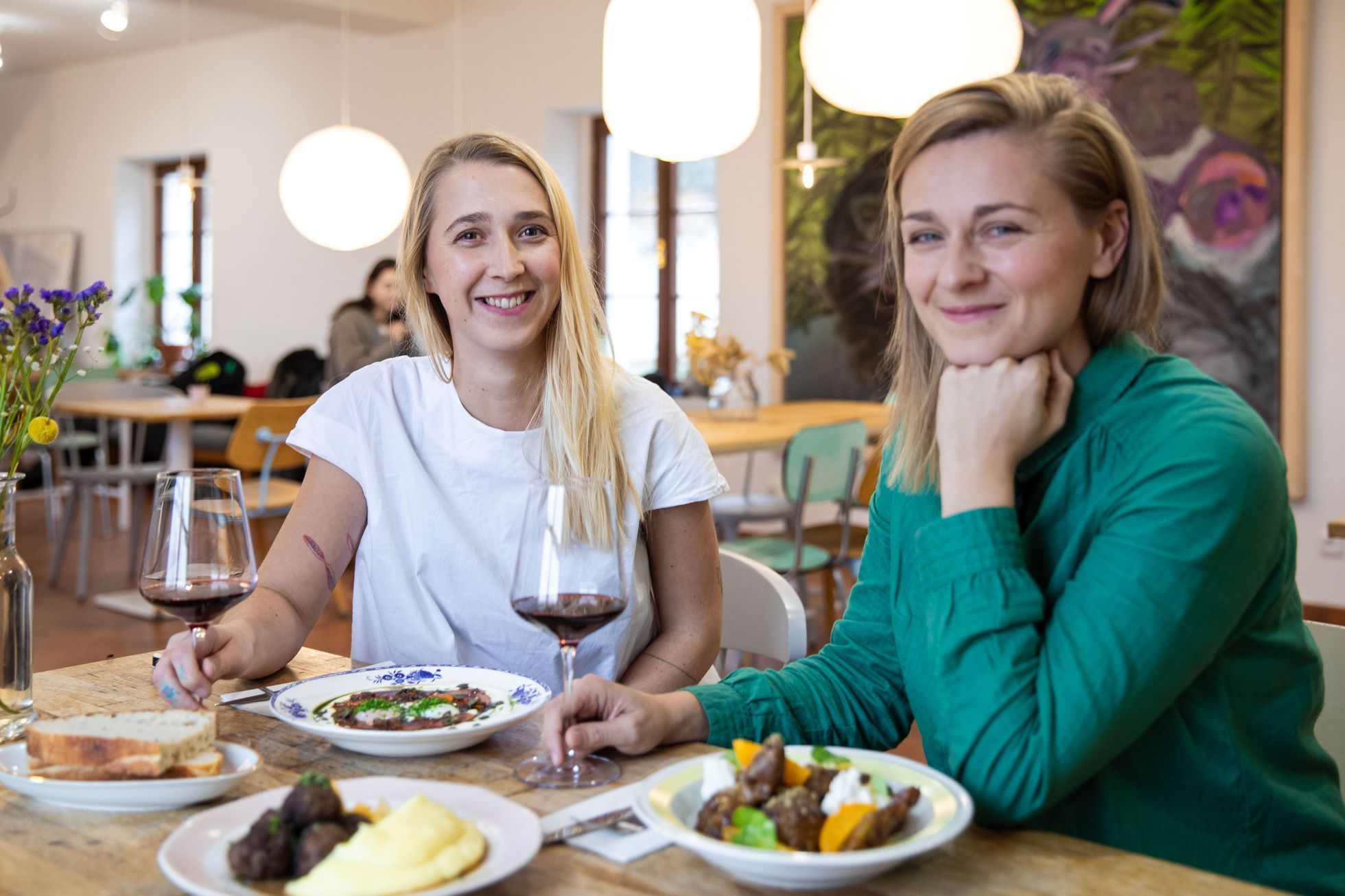 Bistro Karel v pražské Troji, gastronomie
