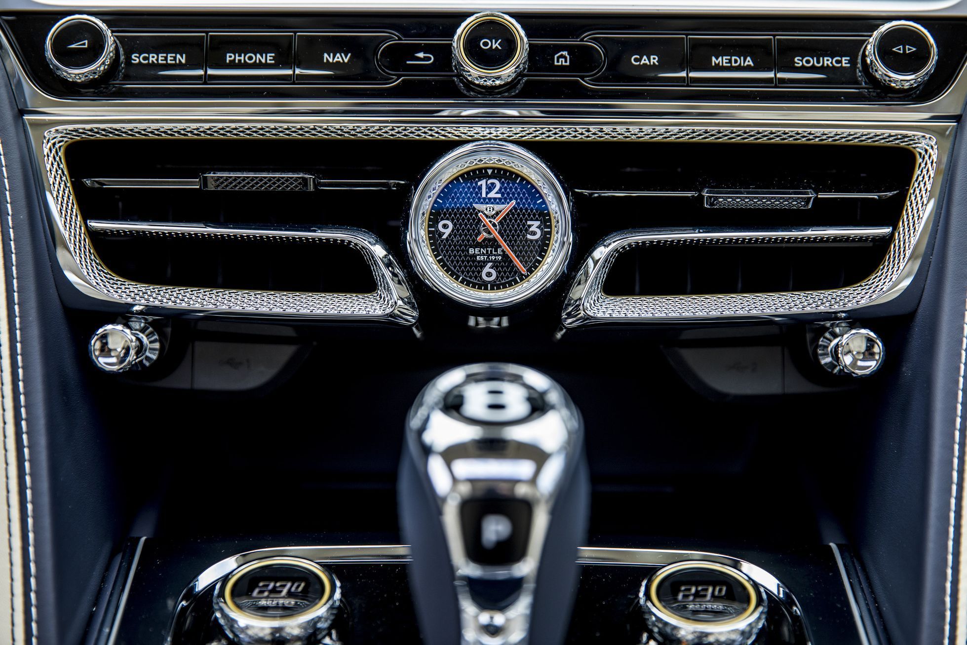 Bentley Flying Spur 2023