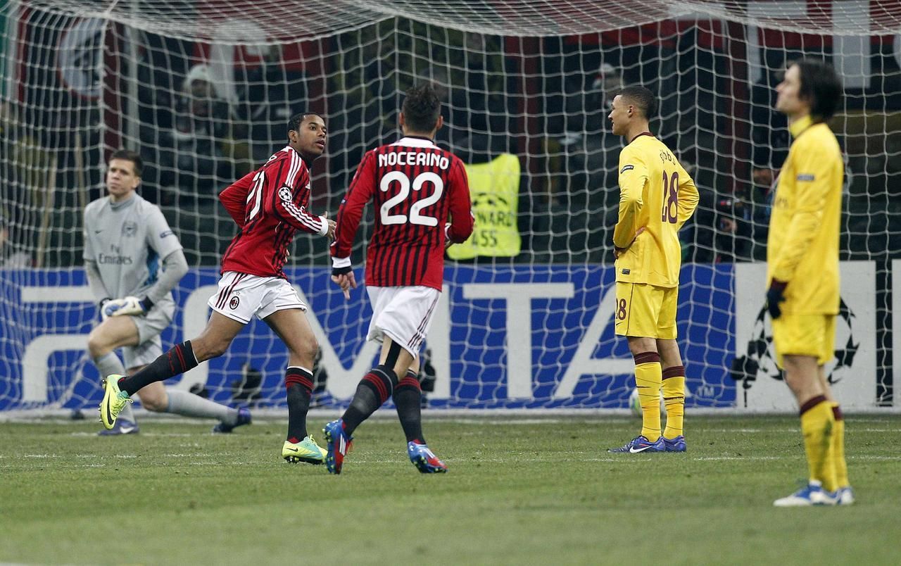 Liga mistrů: AC Milán - Arsenal (Robinho, Rosický)