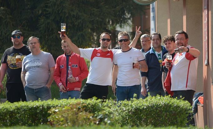 Pochod fanoušků Sparty před fotbalovým derby Slavia vs. Sparta