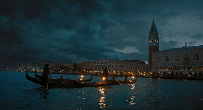Snímek z Přízraků v Benátkách.