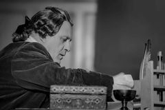 Příběh zapomenutého génia. Česká televize odvysílá dokument o Davidu Becherovi