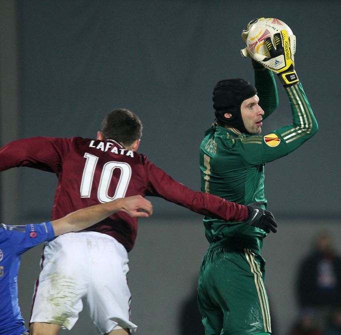 Fotbal, Evropská liga Sparta - Chelsea: David Lafata - Petr Čech