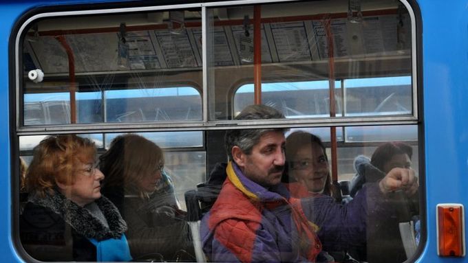 "Bude-li smog, nebudete platit," slibuje primátor Petr Kajnar lidem, kteří v Ostravě cestují veřejnou dopravou