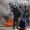 Afghánci protestovali proti pálení koránu na základně USA