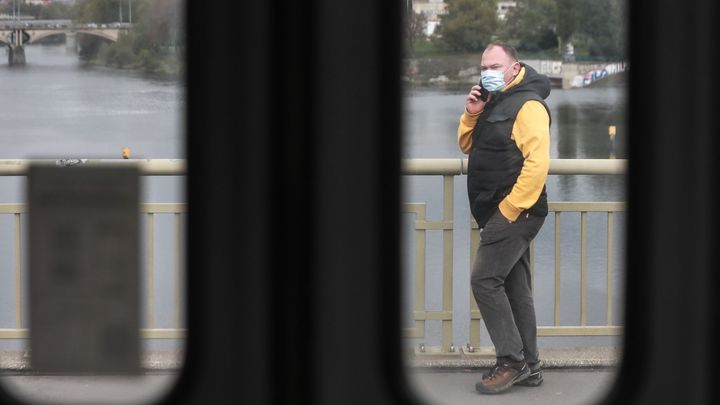 Zastavme vir, apeloval Babiš. Lockdown však zatím přinesl jen minimální zlepšení