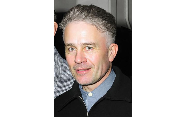 Ed Gein při zatčení policií v Plainfieldu, Wisconsin, 16. listopadu 1957, krátce po vraždě Bernice Wordenové.