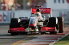 Obrat v F1: Hamiltona diskvalifikovali. Kvůli podvodu