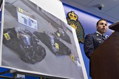 Chtěli napodobit útok z Bostonu. Policie je zatkla