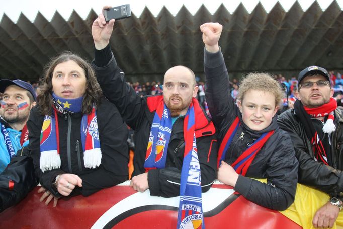 Fotbal, Gambrinus liga, Hradec Králové - Plzeň: fanoušci