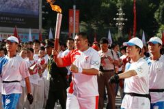 Olympijský oheň zažehne Li Ning. Princ gymnastiky
