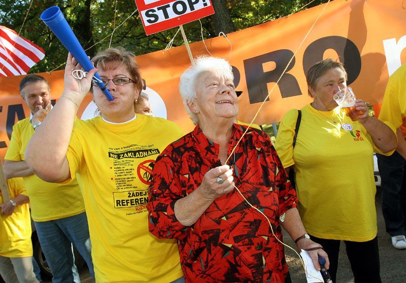 Pro a proti radaru v Míšově