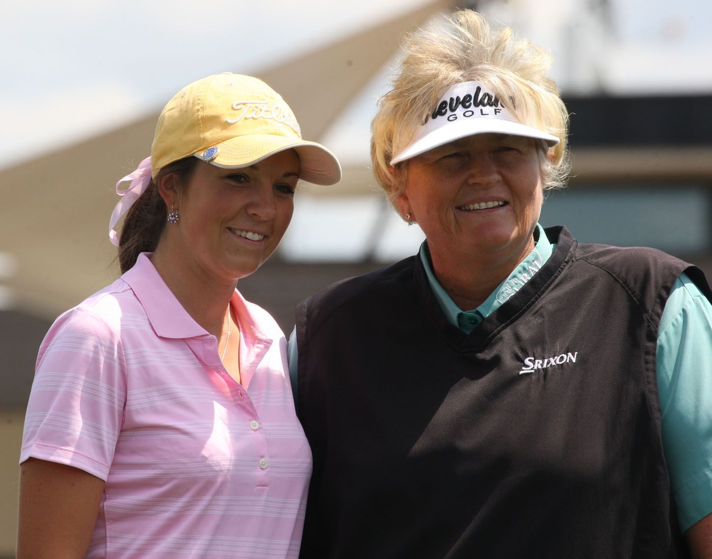 Golfistky Karolína Vlčková a Laura Daviesová na Prague Golf Masters 2012.