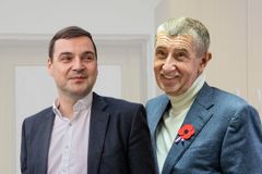 První scénáře: ANO bude potřebovat dva partnery, klíč k vládě třímají Motoristé