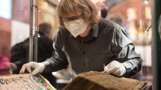 Foto: Z trezorů pod skla. Poklady Národní knihovny si můžete prohlédnout jen tři dny