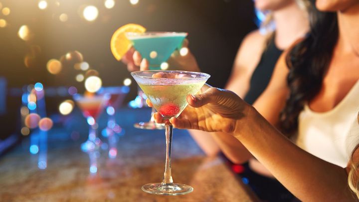 Reklama na alkohol by neměla zobrazovat lidi, říká Vojtěch. Chystá přísnější zákon