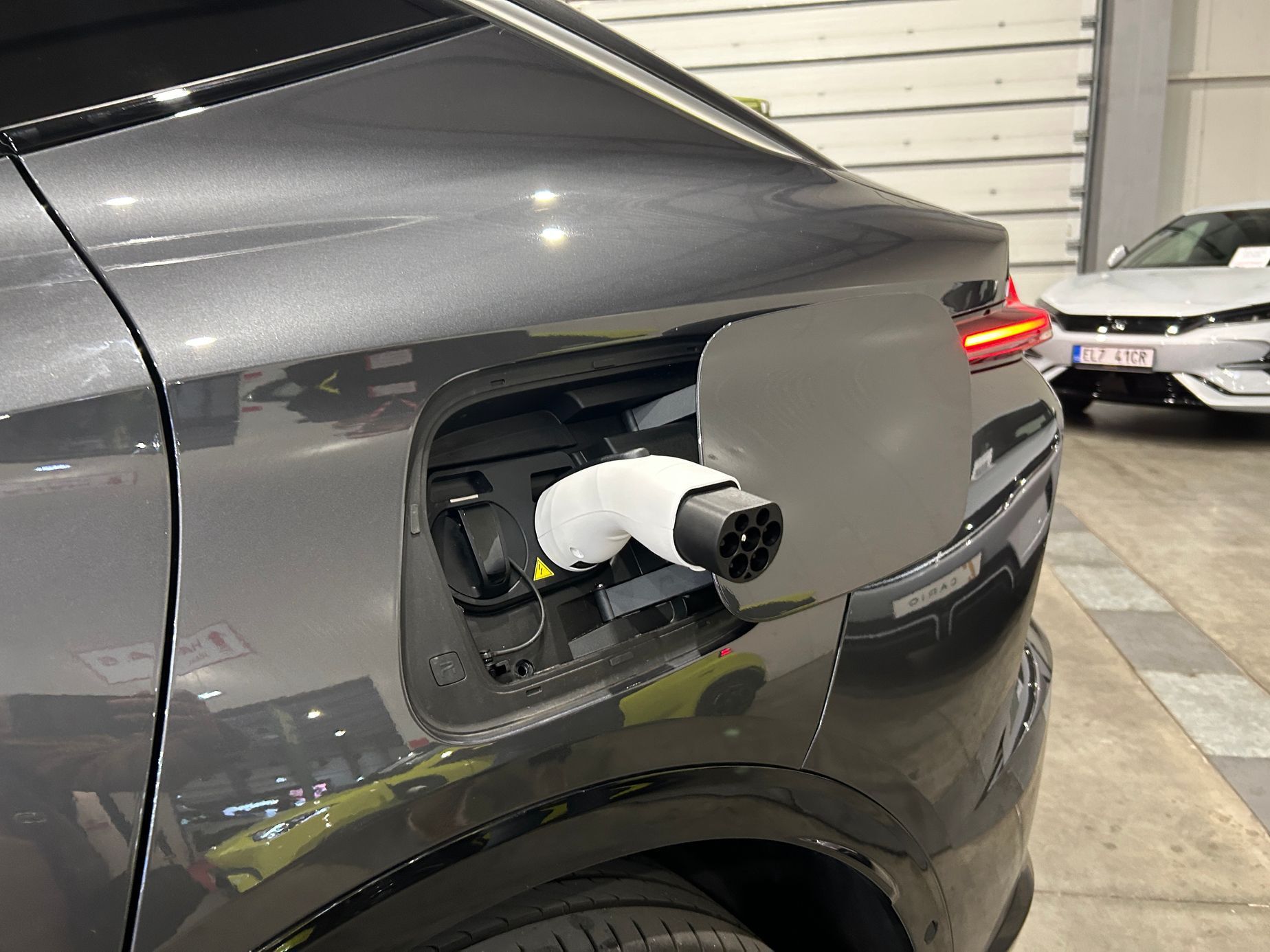Cario, NIO, čínská auta, autosalon, elektromobil, eSalon