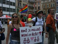 Brněnská Queer Parade. V Česku poprvé.