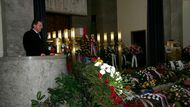 Při obřadu promluvil předseda poslanecké sněmovny Vlček.