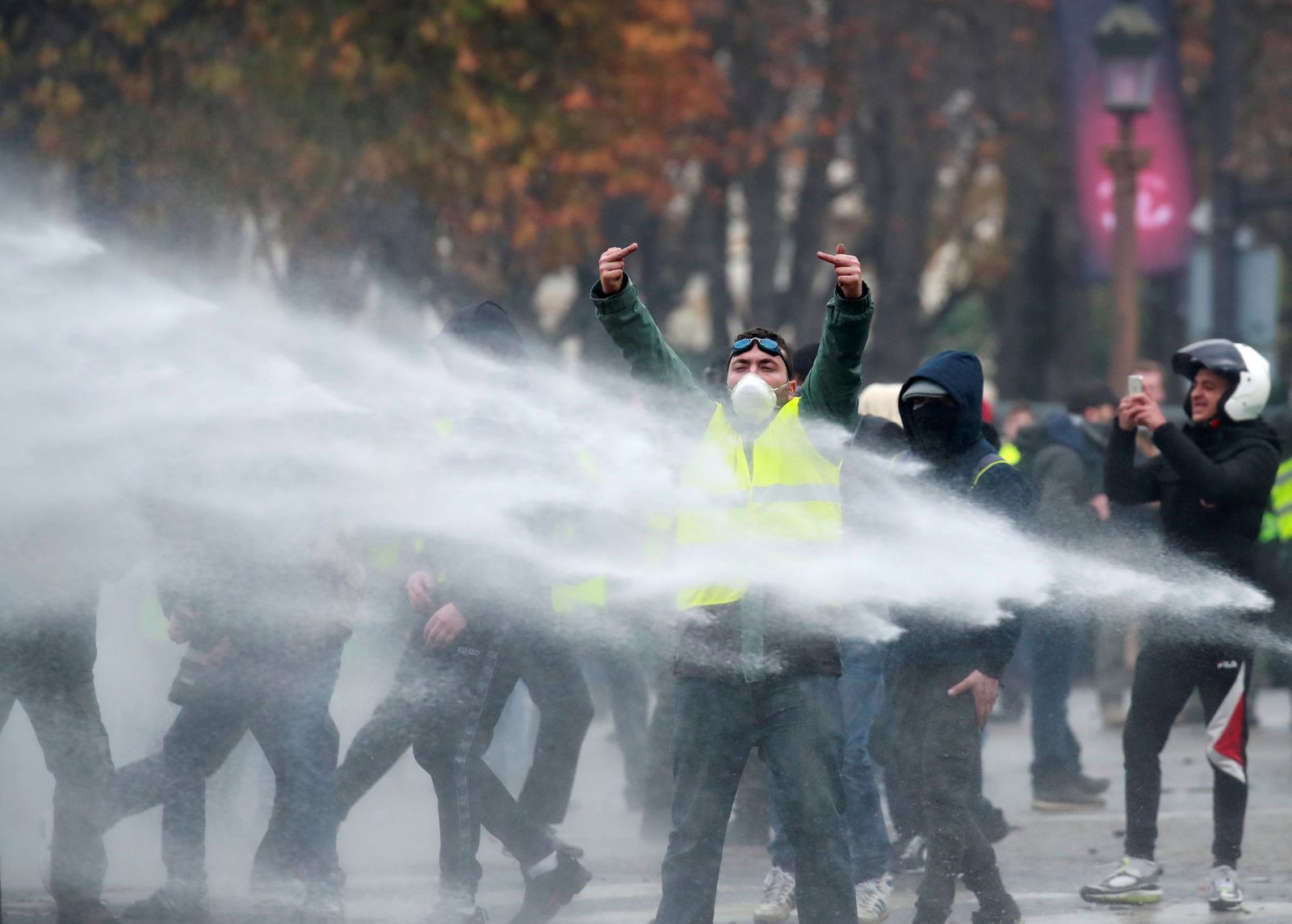 Protesty - Listopad, Paříž 2018