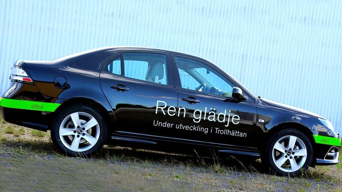 Saab má pro zákazníky připravenou elektrickou verzi modelu 9-3.