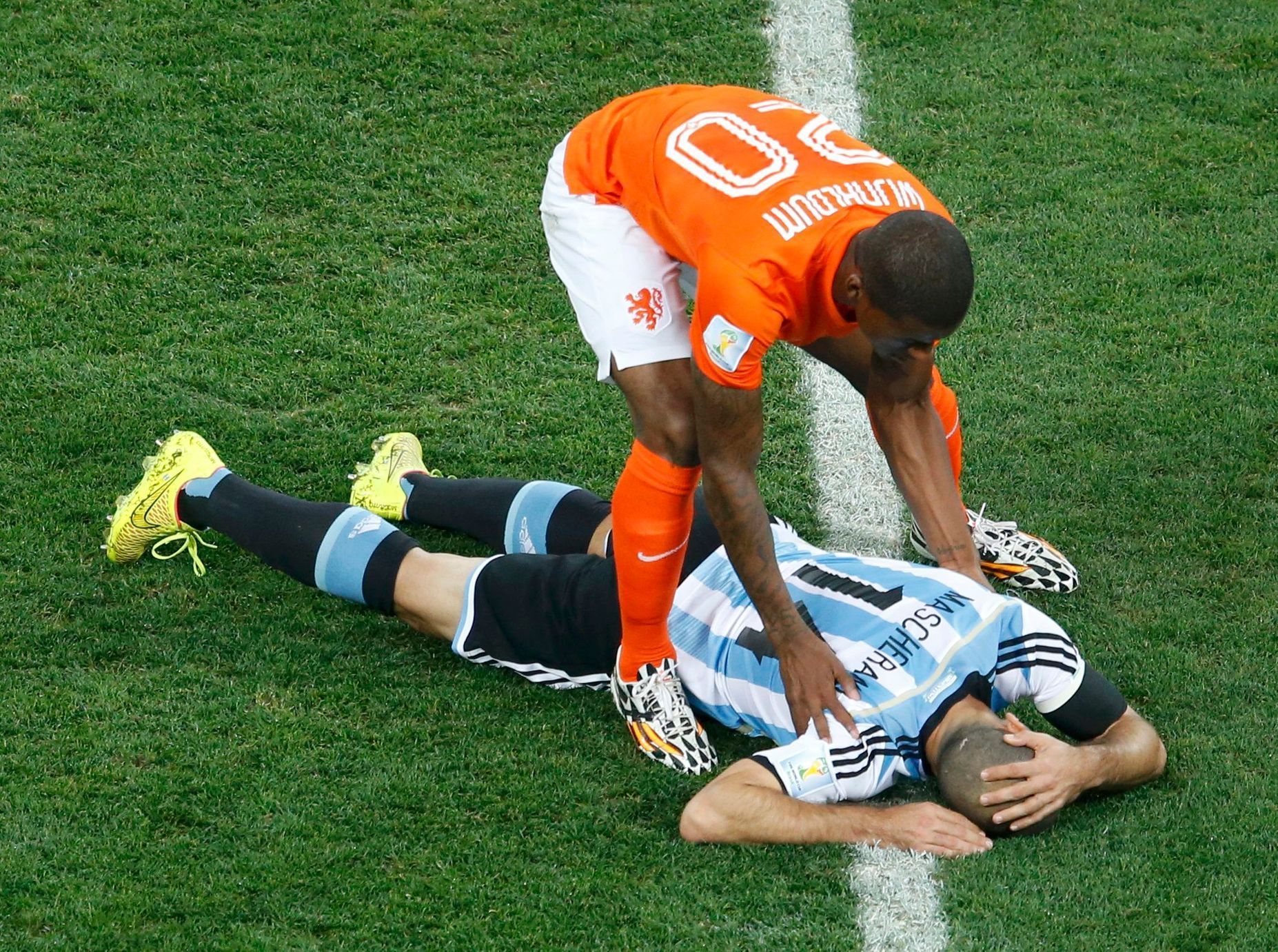 MS 2014, Argentina-Nizozemsko: Georginio Wijnaldum - Javier Mascherano