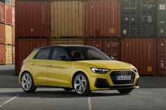 Nové Audi A1 se chce podobat závodní legendě. Do segmentu Fabie a Pola přináší prvky luxusní A8